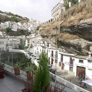 Cuevas De Setenil Country house